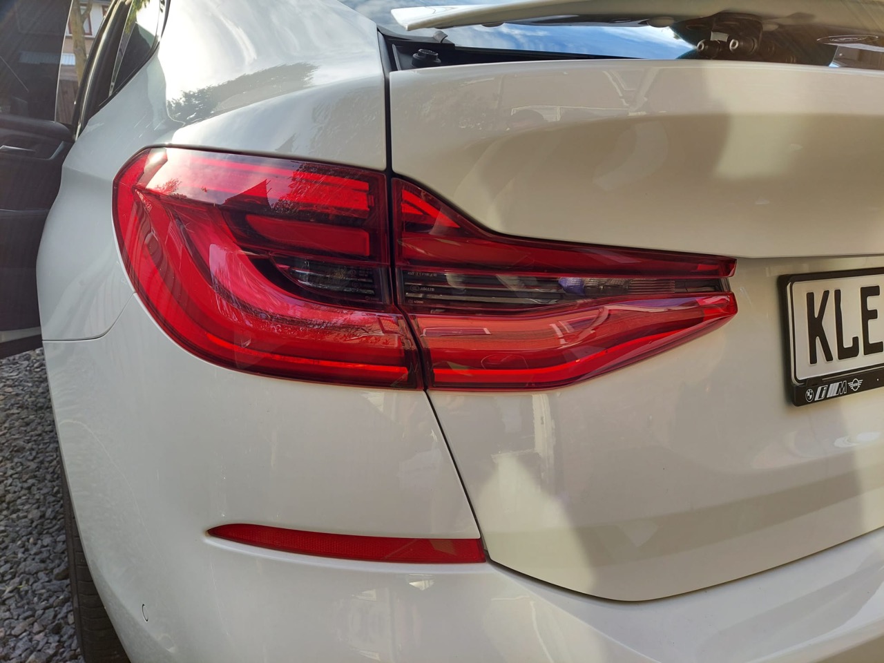 Koplampen en achterlichten smoken of tinten