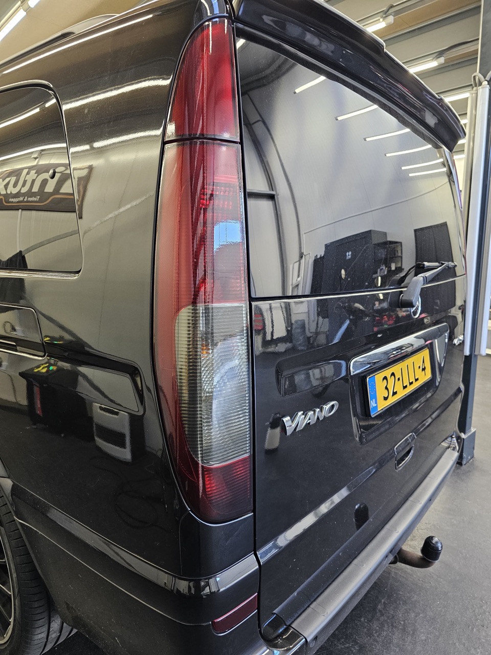 Koplampen en achterlichten smoken of tinten